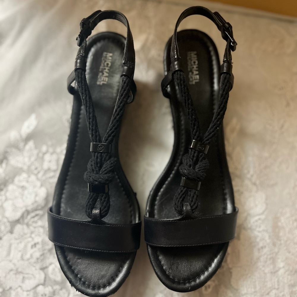 Michael Kors sandals Size 9